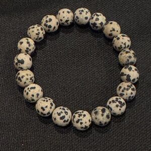 Matte Dalmatian Jasper 10mm
7-7.5”